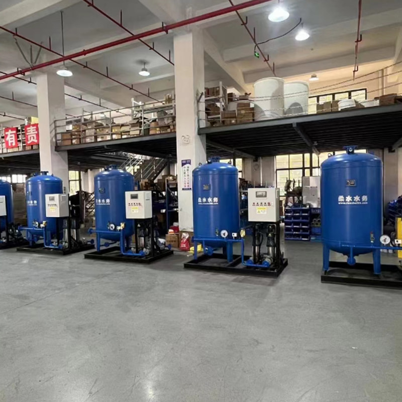 Patuloy na Pressure Water Supply Equipment na may Pump at Expansion Tank
